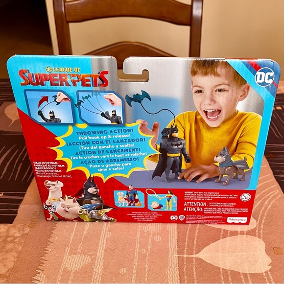 Fisher-Price DC League of Superpets Batman & Ace Playset - Picture 4 of 12